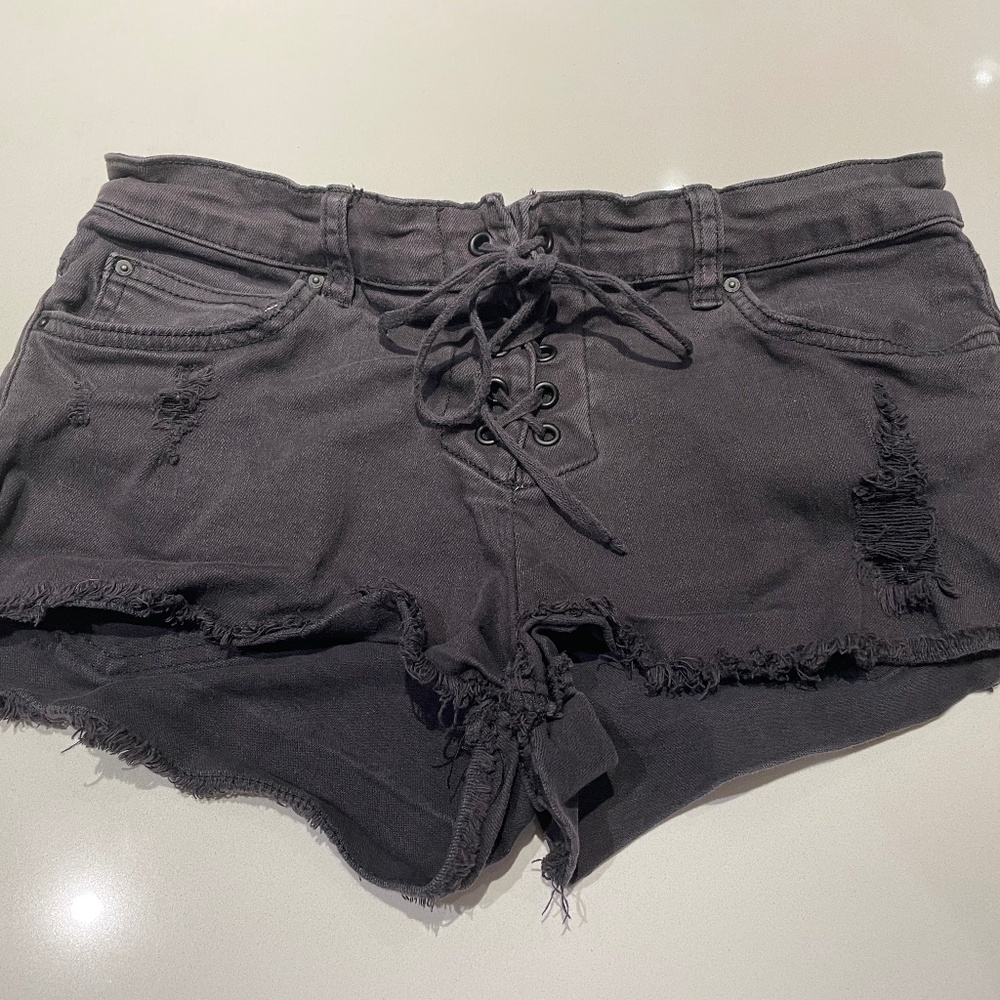 Billabong faded lace up shorts